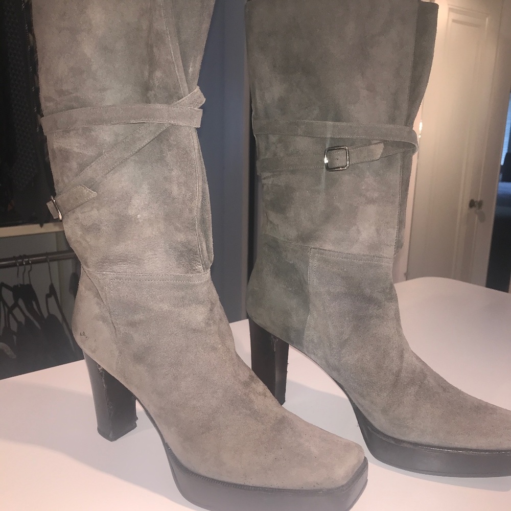 Stuart Weitzman Suede Platform boots 💕